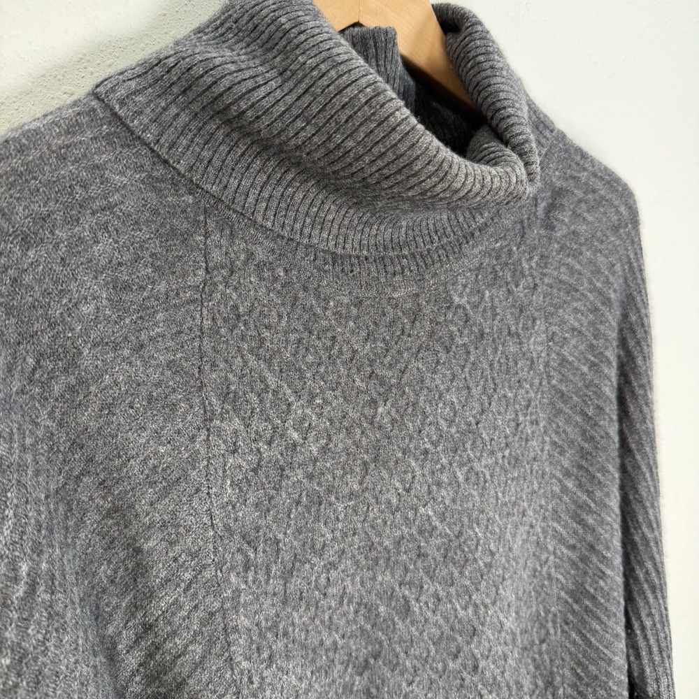 GRIFFEN Sweater 100% Cashmere Womens Sz M Gray Turtleneck Oversized Dolman